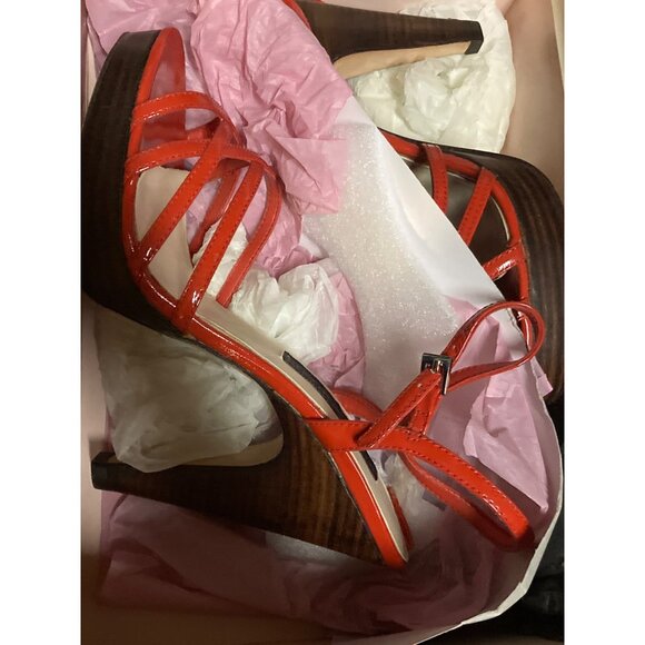 Steven by Steve Madden Red Patent Platform Heels Women’s Size 8.5 - New In Box - Picture 2 of 9